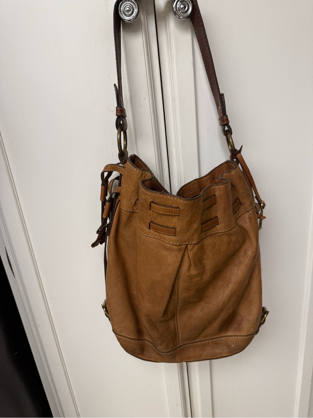 Fossil Tan Leather Bucket Bag - Picture 2 of 9